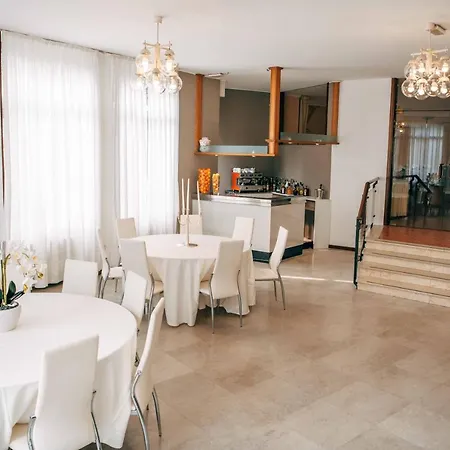 Hotel Angela Olympic Garda Lake 3*